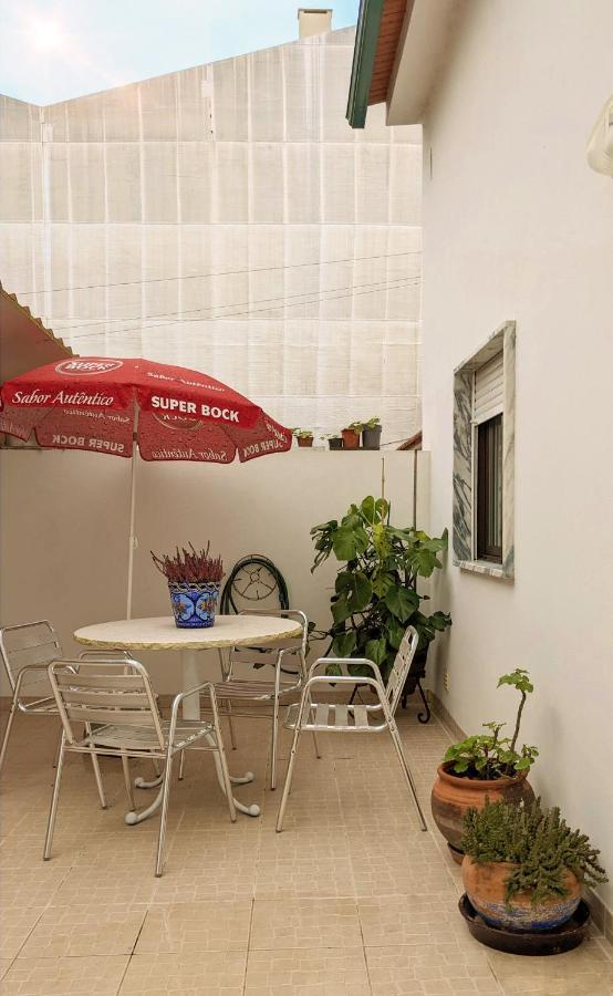 Casa Domingues Guest House Caldas Da Rainha Exterior foto